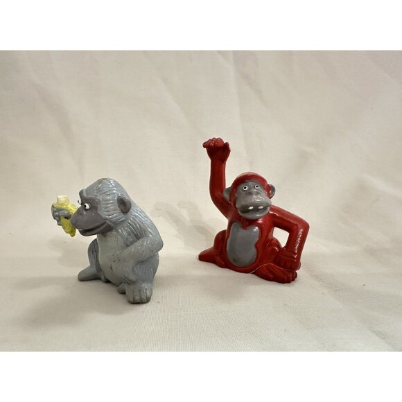 LOT OF 2 VTG 1990'S JASMAN ANIMAL FIGURES - 1 MONKY with BANANA & GORILLA - Picture 6 of 9